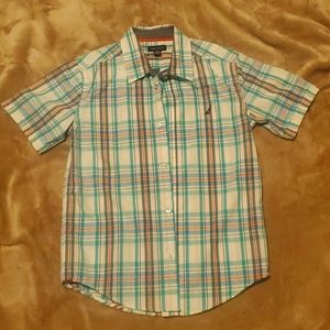 Youth Nautica short sleeve shirt